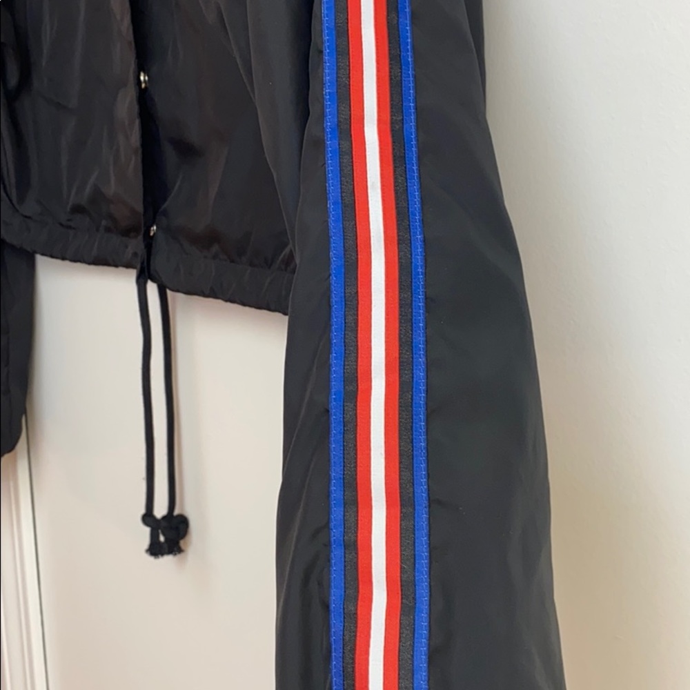 Forever 21 Junior black jacket - Picture 3 of 11